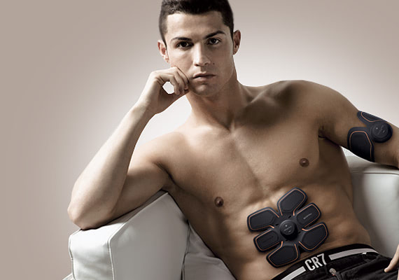 Product website and social media for the launch of Cristiano Ronaldo's new fitness & health product. Without exploiting the celebrity endorsement side of it, a simple, product-focused and  responsive solution informs what the product is, what it does and the benefits it brings to those who use it.
                                <br><br>
